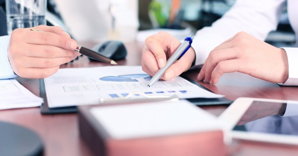 הוראות ניהול ספרים מסחר באינטרנט